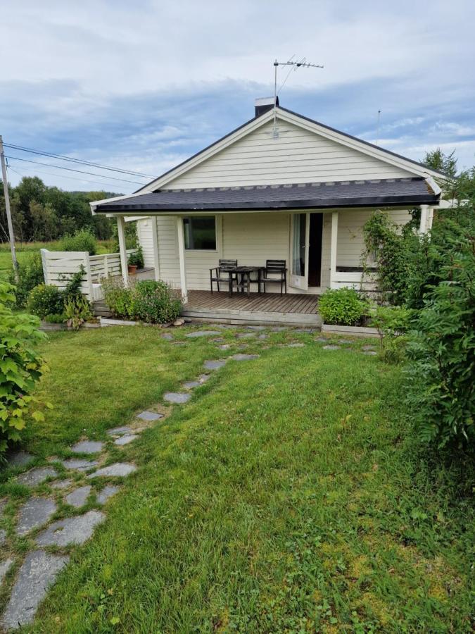 Warm And Cozy Cottage, Great Location Kvaloya 외부 사진